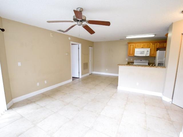 Condo for rent in Lake Mary, Florida