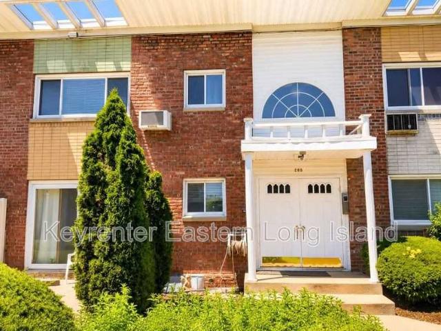 Condo for rent in Nassau, New York