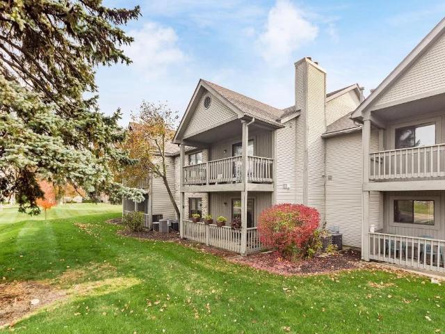 Condo for rent in Greystone Manor, Columbus