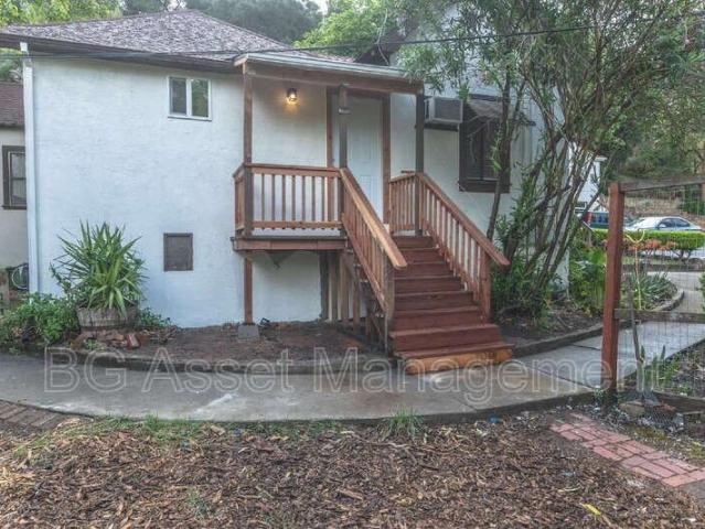 Condo for rent in Martinez, California