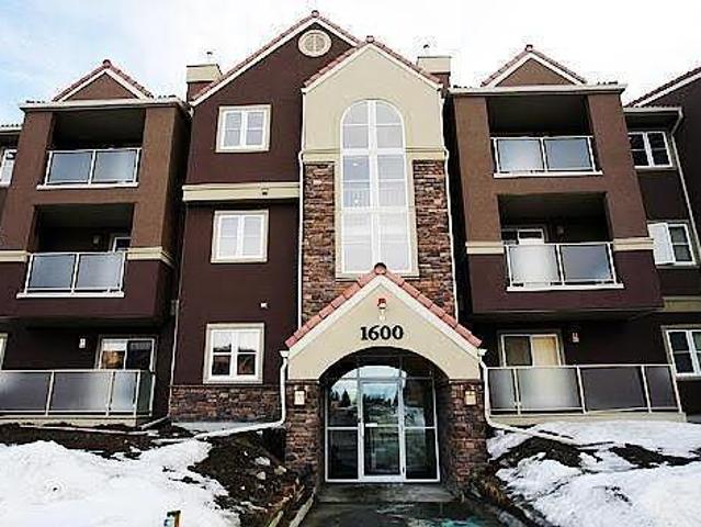 Condo for rent in Northwest, Alberta