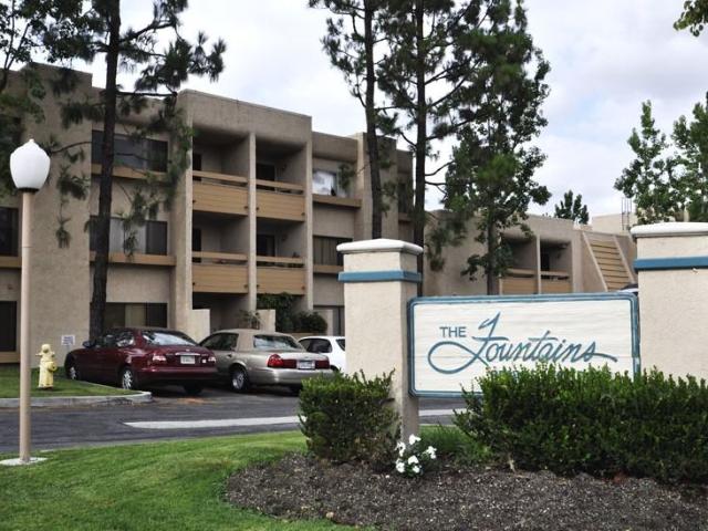 Condo for rent in Fullerton, California