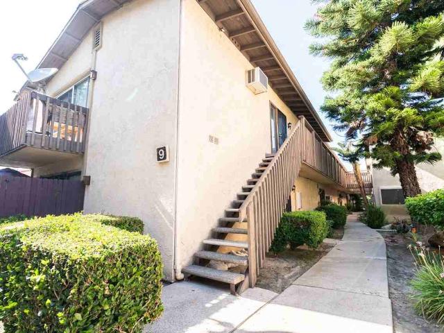 Condo for rent in Santa Ana, California