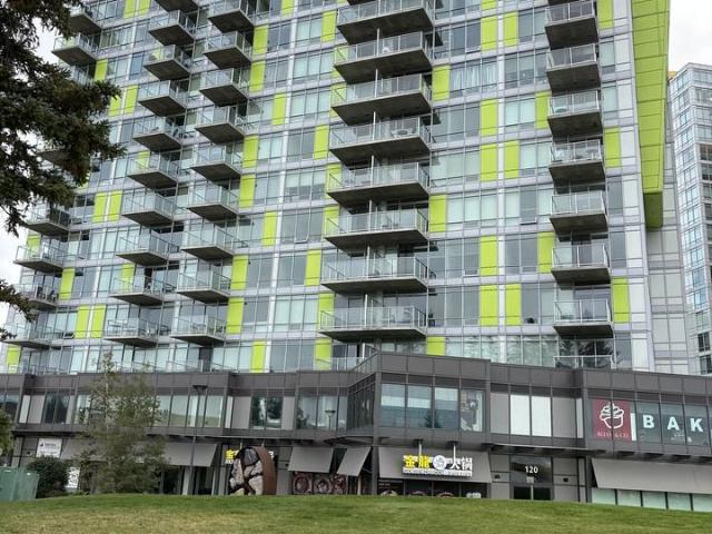 Condo for rent in Calgary, Northwest