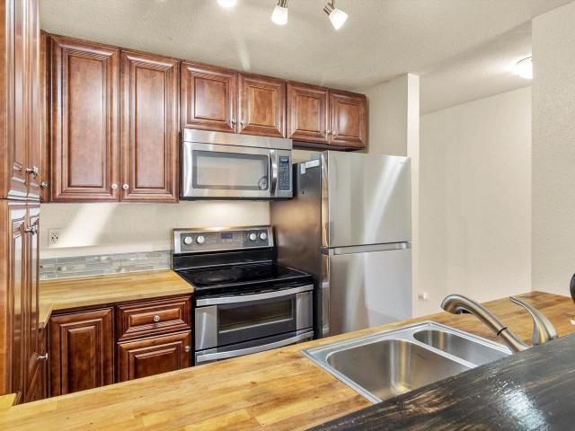 Condo for rent in Federal Way, Washington