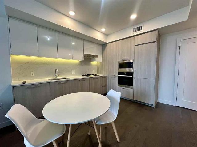 Condo for rent in Richmond, British Columbia