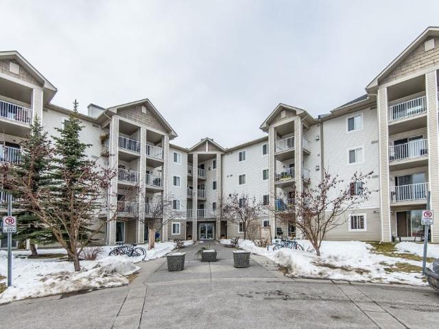 Condo for rent in Northwest, Alberta