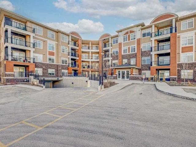 Condo for rent in Northwest, Alberta