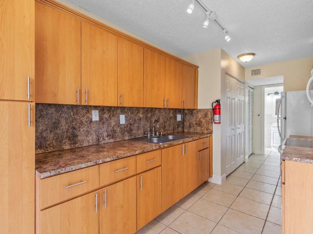 Condo for rent in Pompano Beach, Broward County