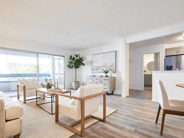Condo for rent in Pasadena