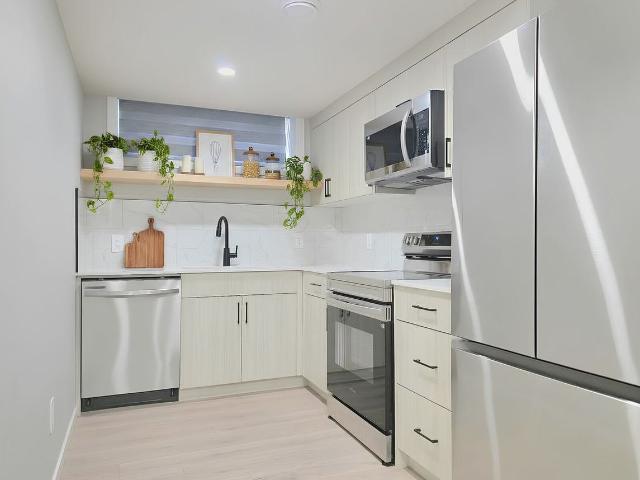Condo for rent in Wedgewood, Alberta