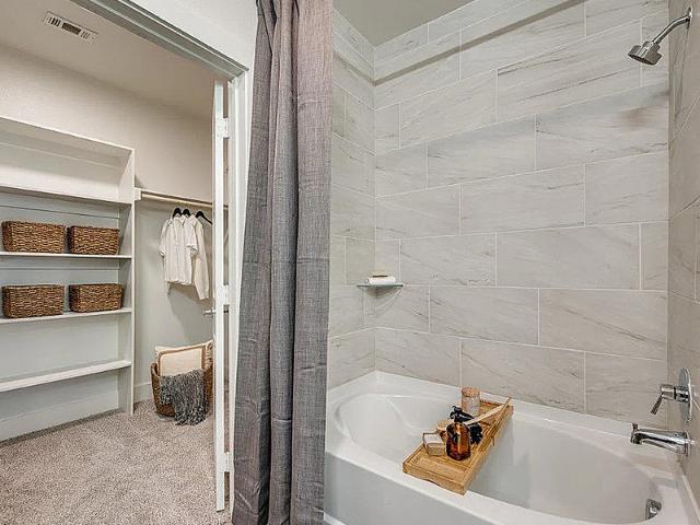 Condo for rent in Denton, Texas