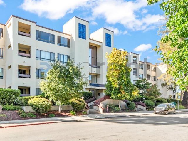 Condo for rent in Palo Alto, California