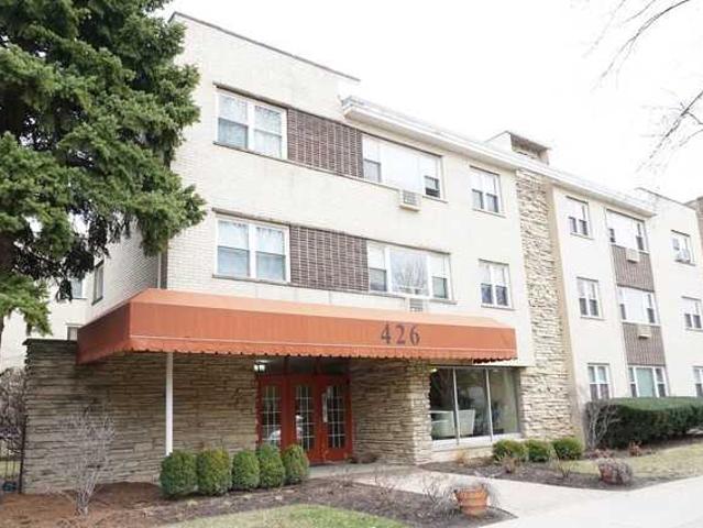 Condo for rent in Oak Park