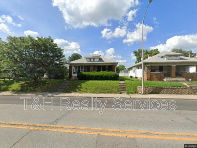 Condo for rent in Near Eastside, Camby