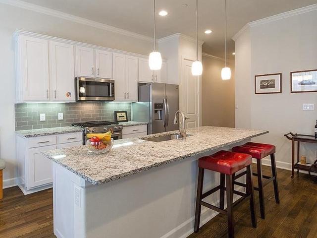 Condo for rent in Addison, Texas