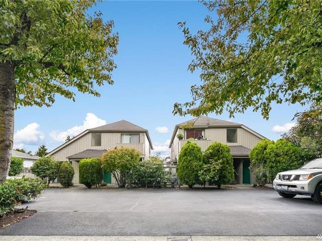 Condo for rent in Renton, Washington