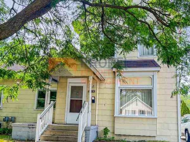 Condo for rent in Wayne, Michigan