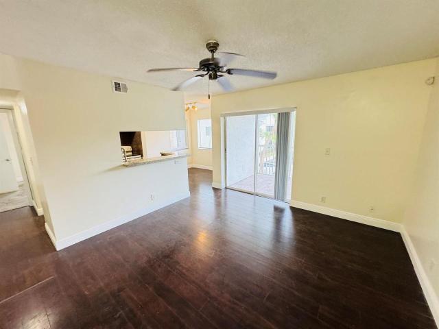 Condo for rent in Tamarac, Florida