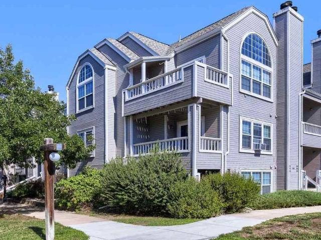 Condo for rent in Lakewood, Colorado