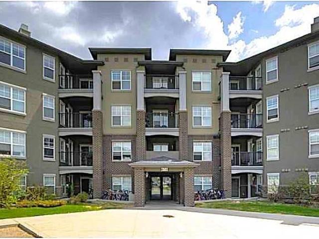 Condo for rent in Wedgewood, Alberta