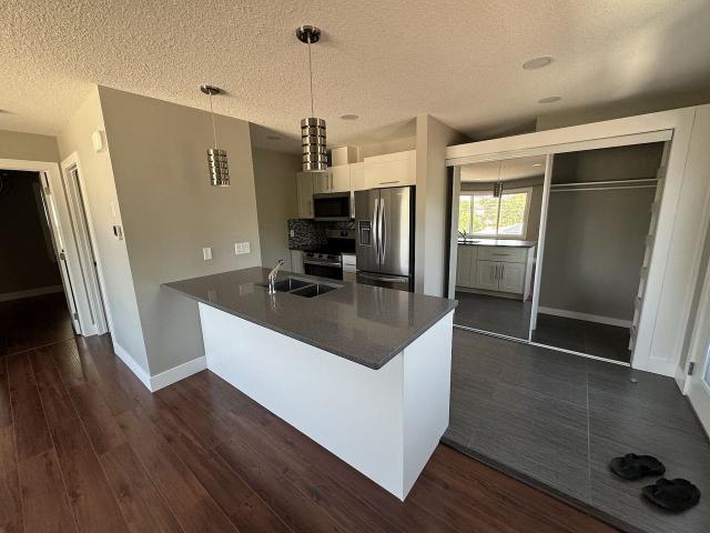 Condo for rent in Wedgewood, Alberta