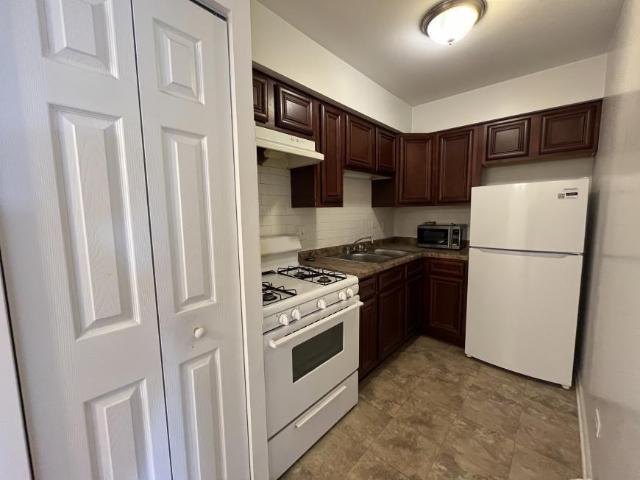 Condo for rent in Chicago Park, Illinois