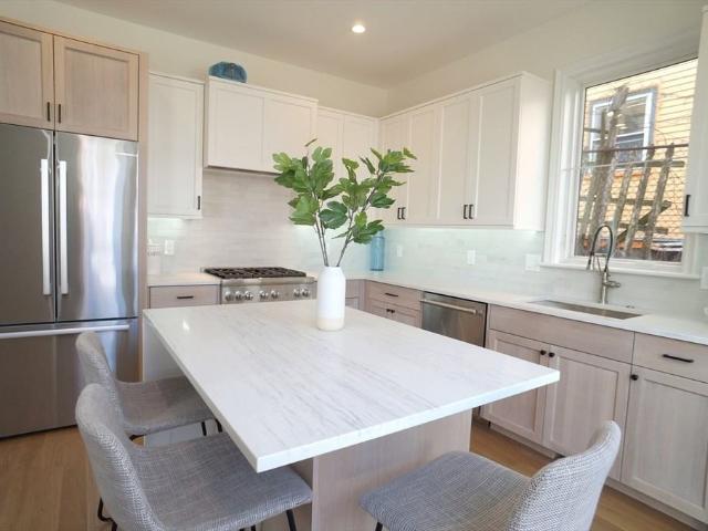 Condo for rent in Boston
