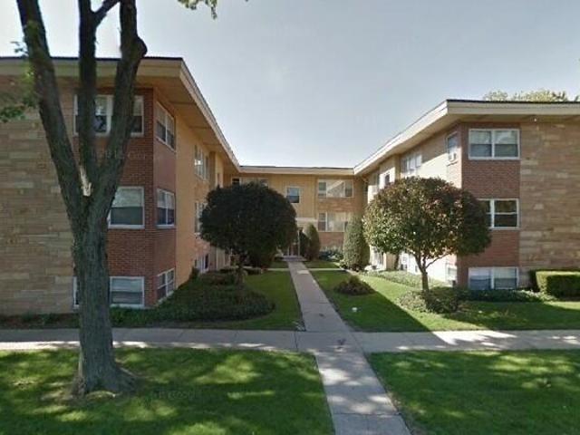 Condo for rent in Elmwood Park