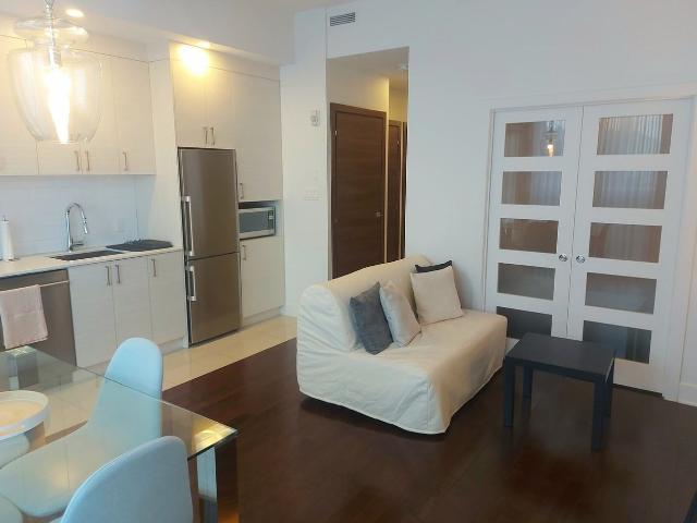 Condo for rent in Mont-royal, Quebec