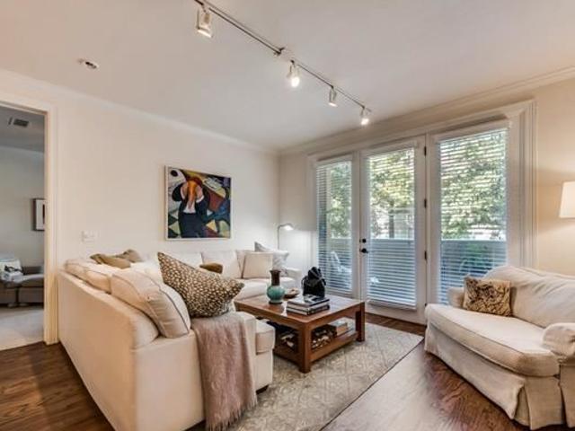 Condo for rent in Dallas, Texas