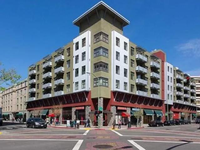 Condo for rent in Oakland, California