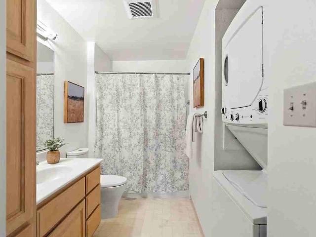 Condo for rent in The Court Yard, Sunnyvale