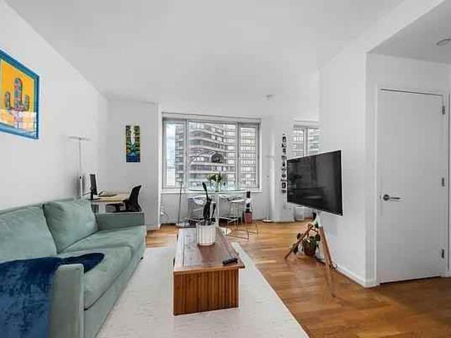 Condo for rent in Arverne, New York