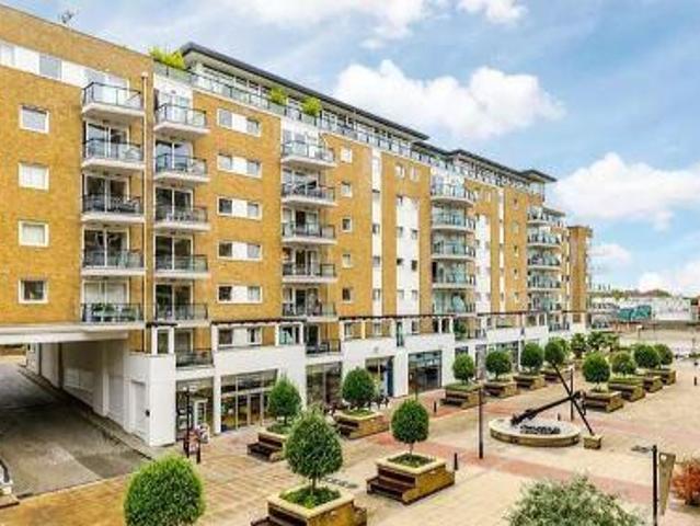 Apartment for sale in Clapham Junction, Greater London