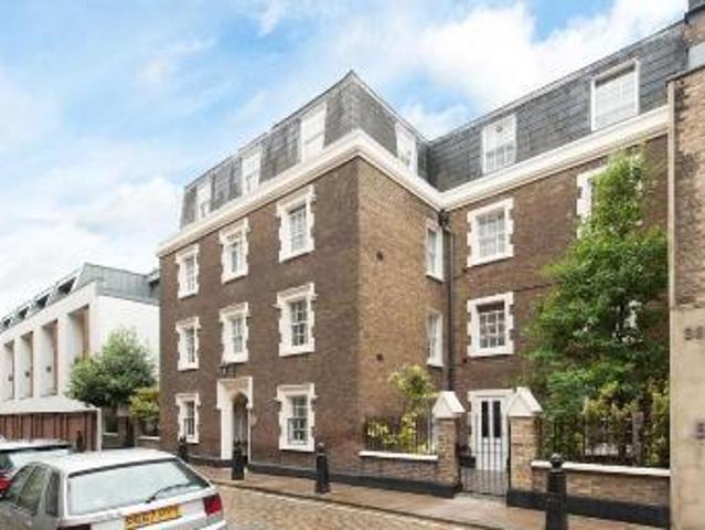 Apartment for sale in Knightsbridge, Greater London