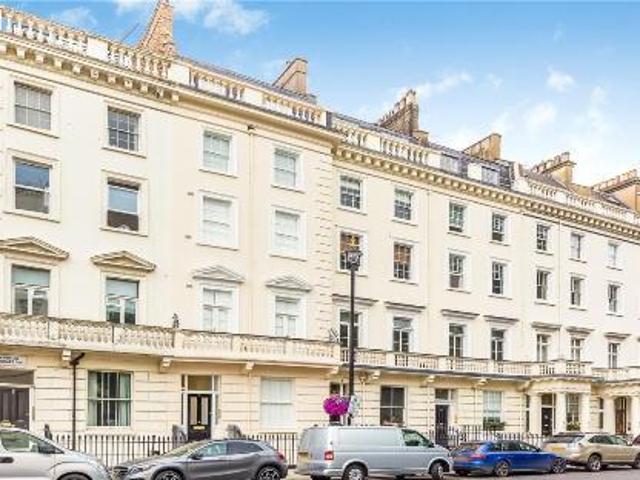 Apartment for sale in Knightsbridge, Greater London