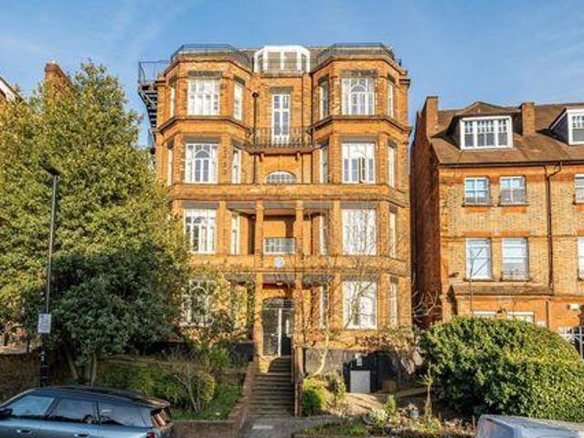 Apartment for sale in Knightsbridge, Greater London