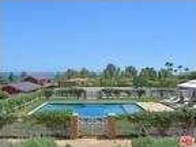 House for rent in Malibu