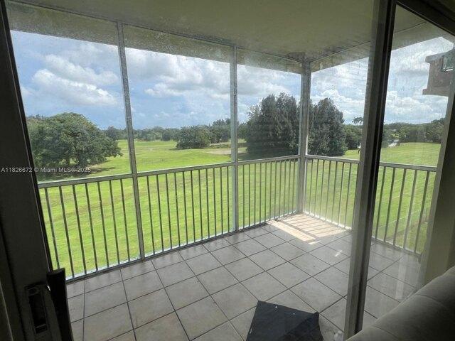 Condo for sale in Cooper City, Florida