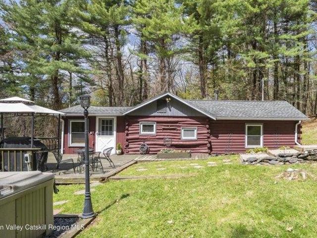 House for sale in New York
