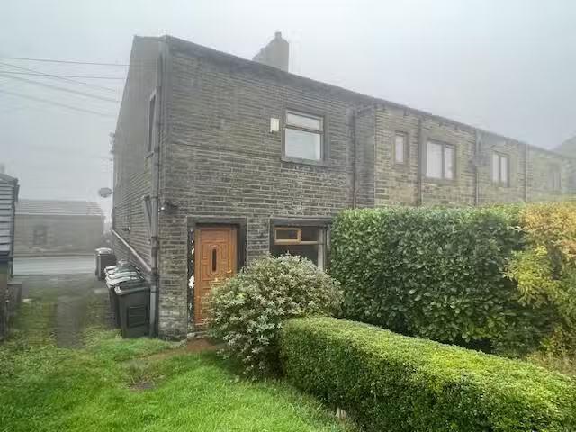 House for rent in Queensbury, West Yorkshire