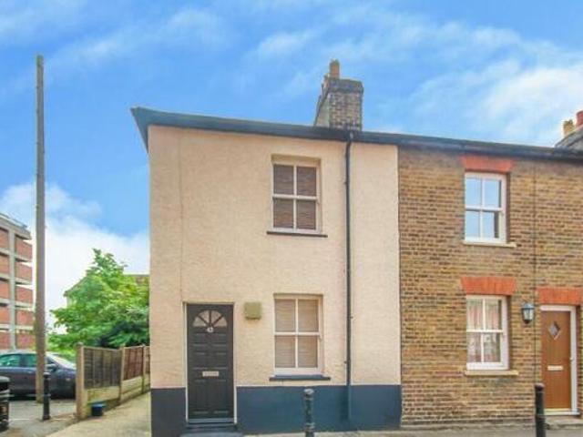 House for rent in Navestock Side, Essex