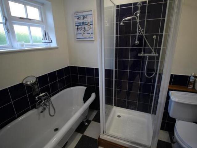 Cottage for rent in Biddenham, Bedford