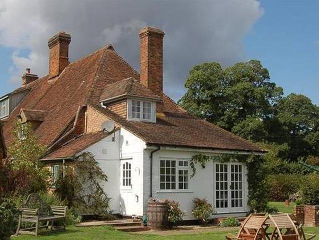 House for rent in Lyons, Greater London