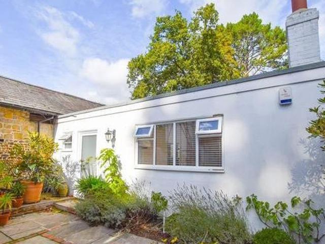 House for rent in Hampshire