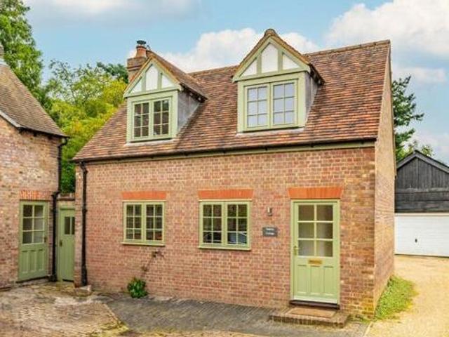House for rent in Lyons, Greater London