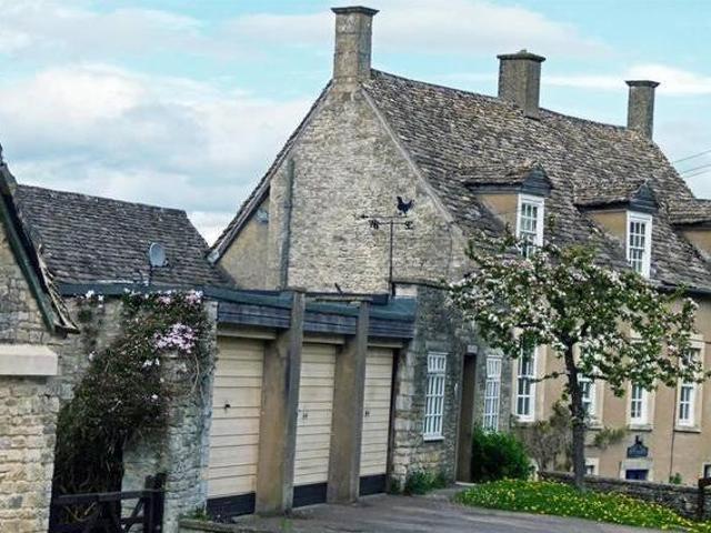 House for rent in Gloucestershire