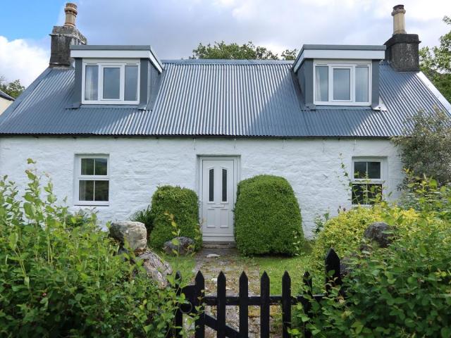 House for sale in Dornie, Scotland