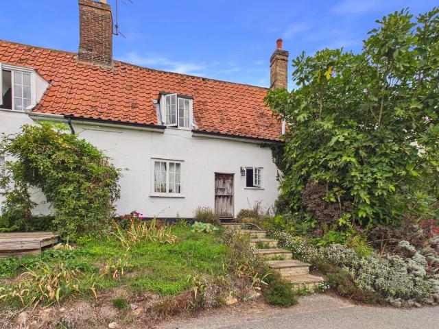 House for sale in Marlesford, East Suffolk